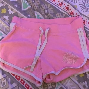 pink shorts